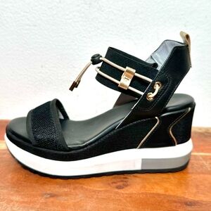 NeroGiardini Platform Wedge Sandals with Bungee Detail